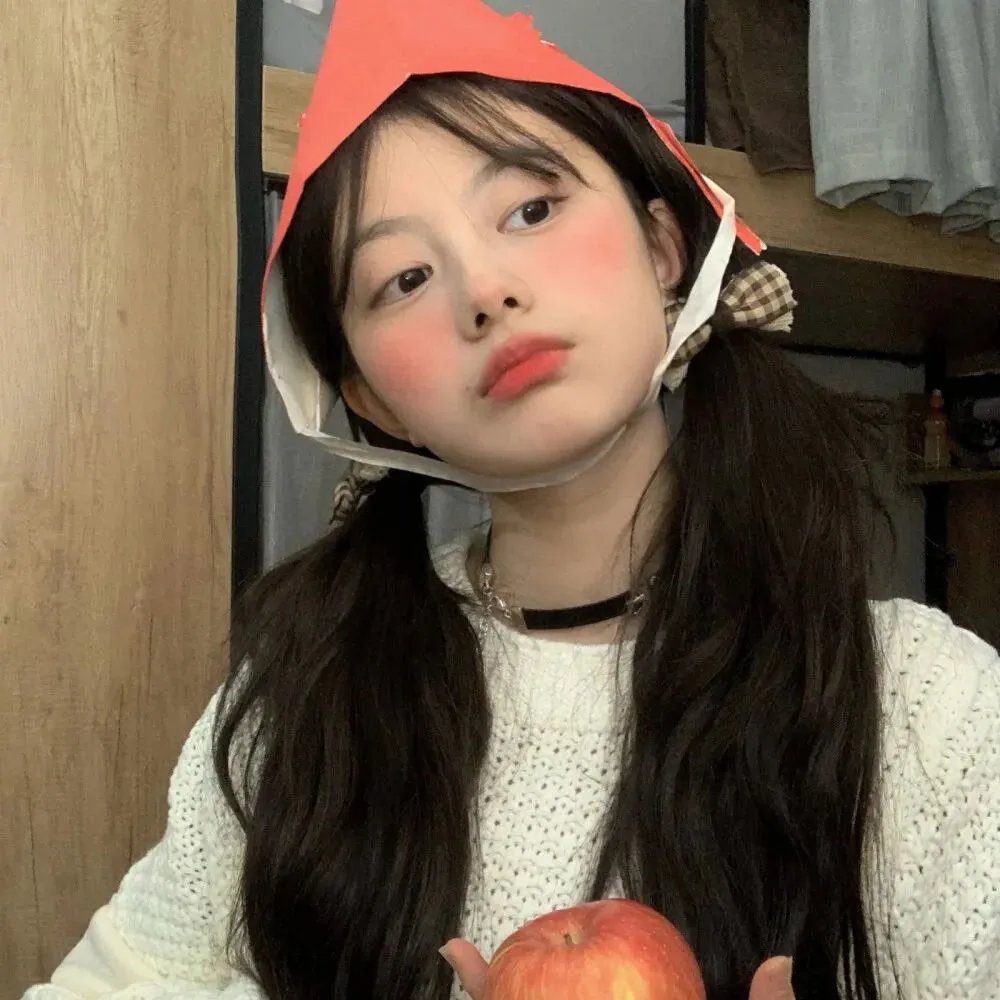 裸男孩